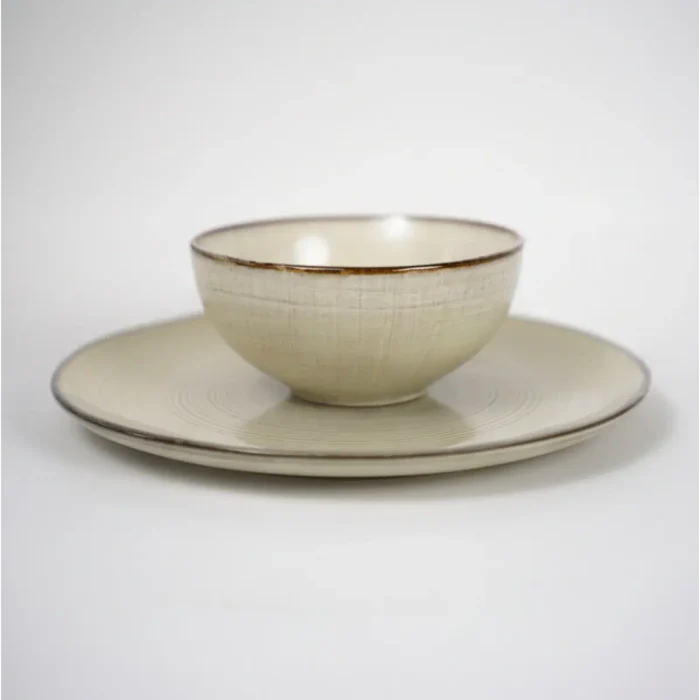 Light yellow Spiral Dinner Plate